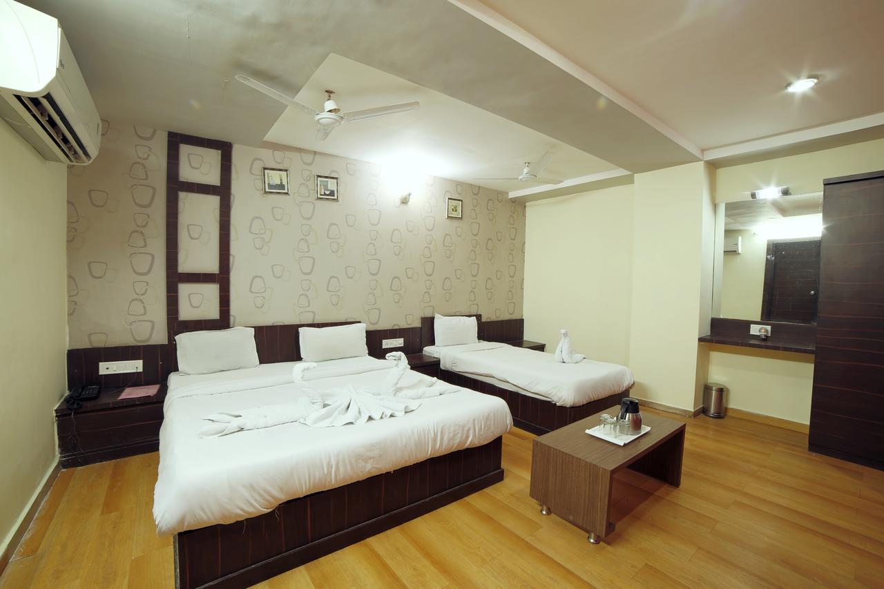 Hotel Avion Inn Ahmedabad Luaran gambar